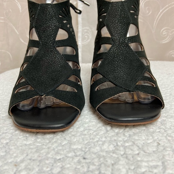 Franco Sarto Strap Lace up Peek A Boo Heels, 8.5 - Picture 10 of 12